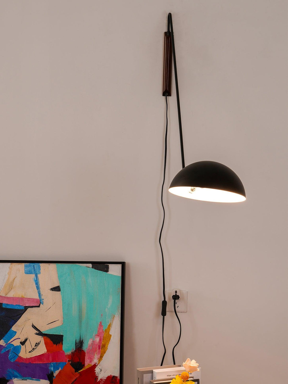 Lirixel Wood Wall Lamp