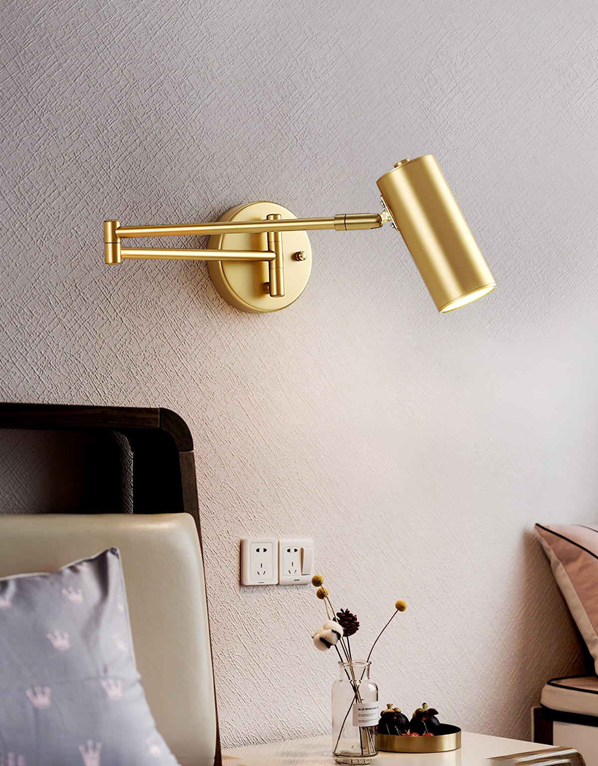 Padenis Adjustable Swing Arm Wall Lamp