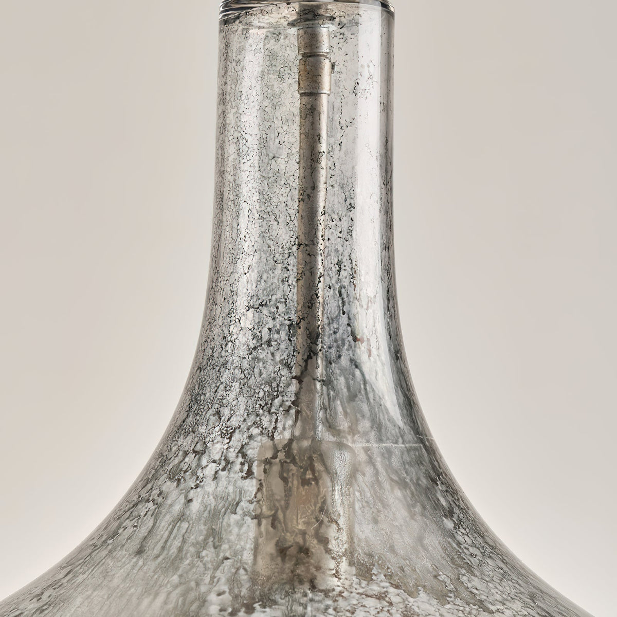Avenila Glass Pendant Lamp