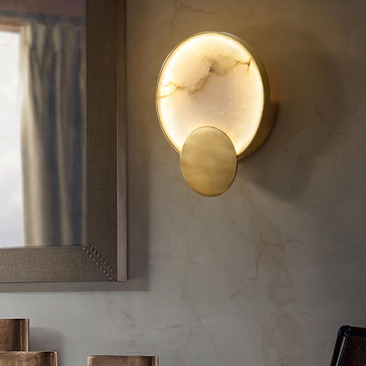 Myvelarae Circular Alabaster Wall Light