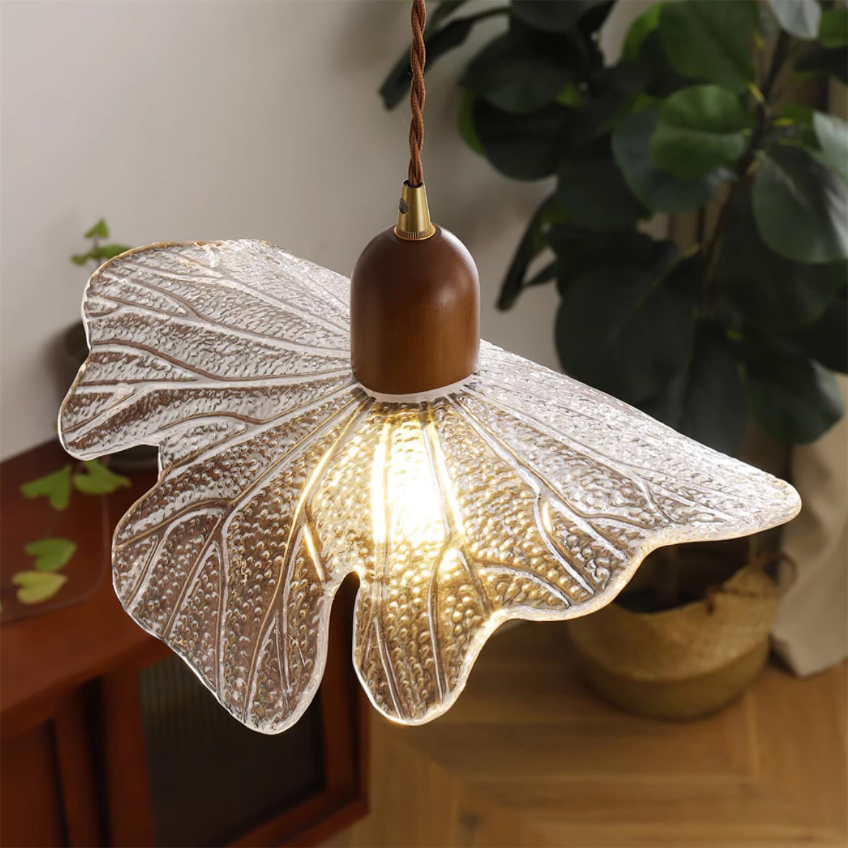 Shreal Pendant Lamp