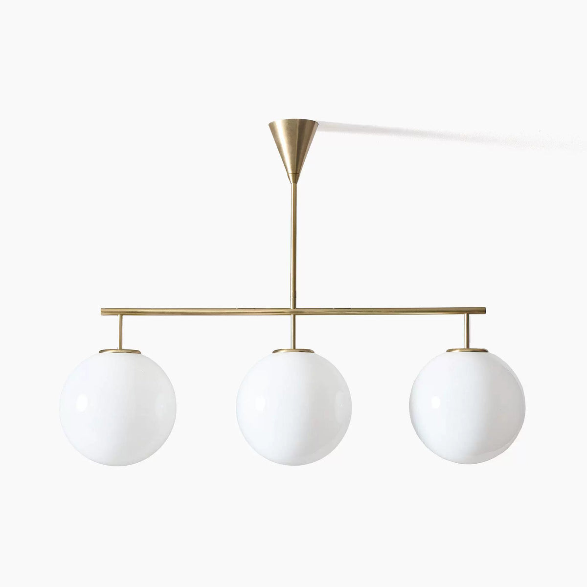 Lioroena Globe Pendant Light