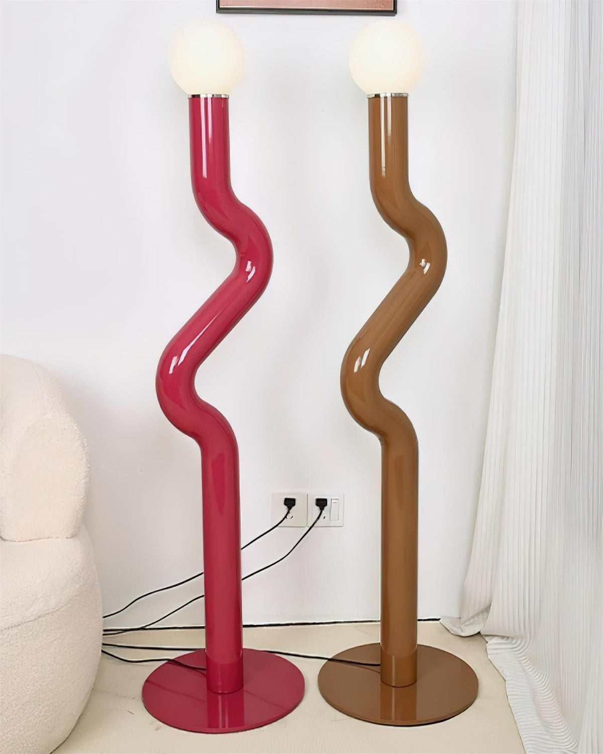Veleise Twistie Floor Lamp