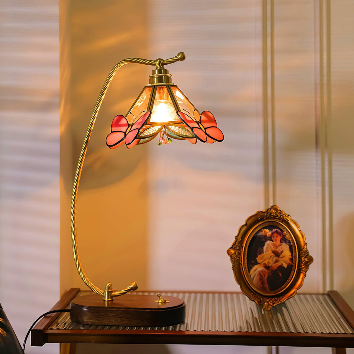 Elaaiella Butterfly Table Lamp