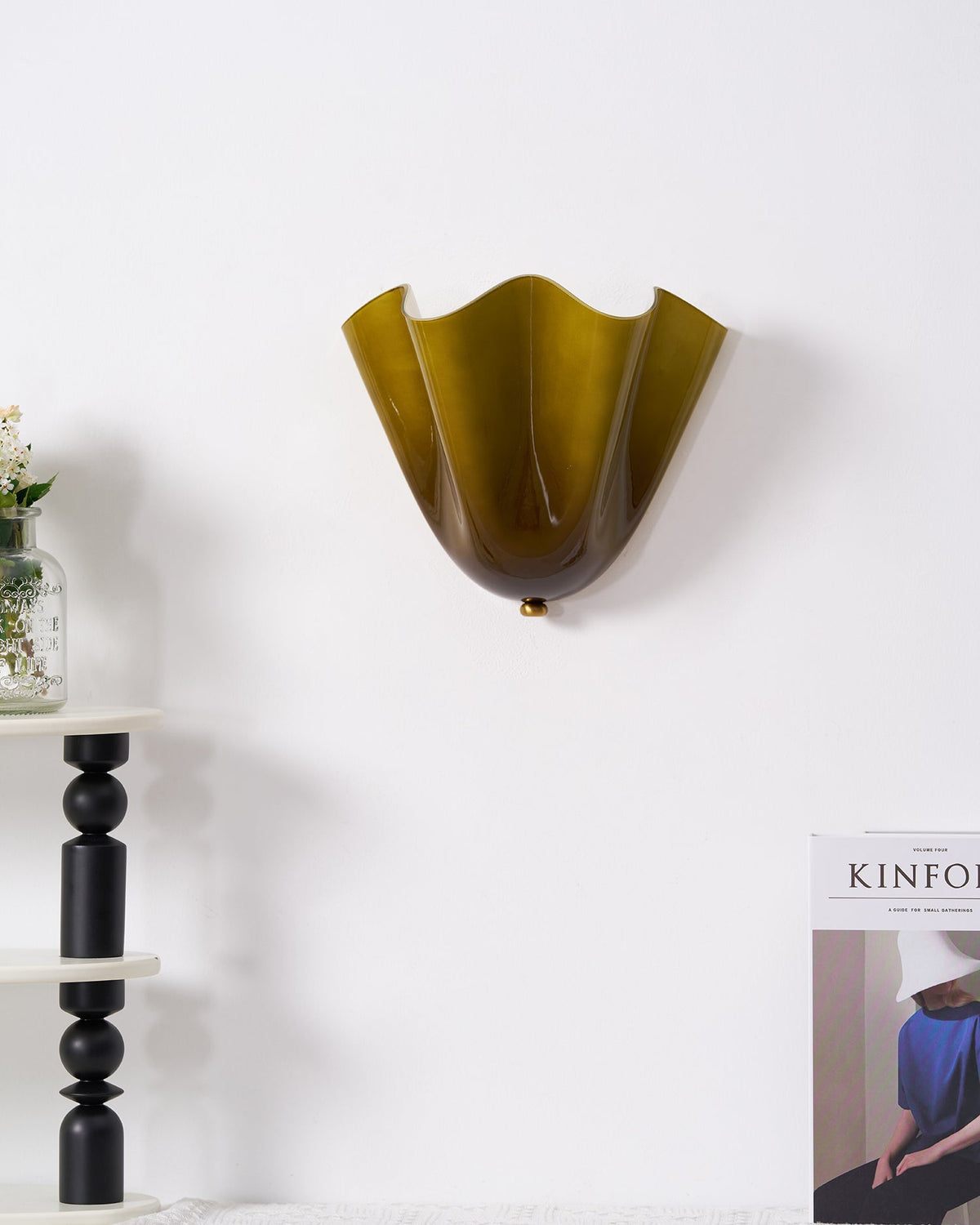Renenielle Wall Lamp Soft Curves