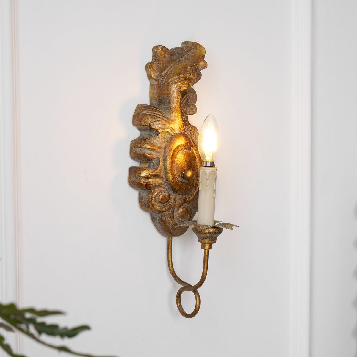Tegeban Indoor Wall Lamp Wood