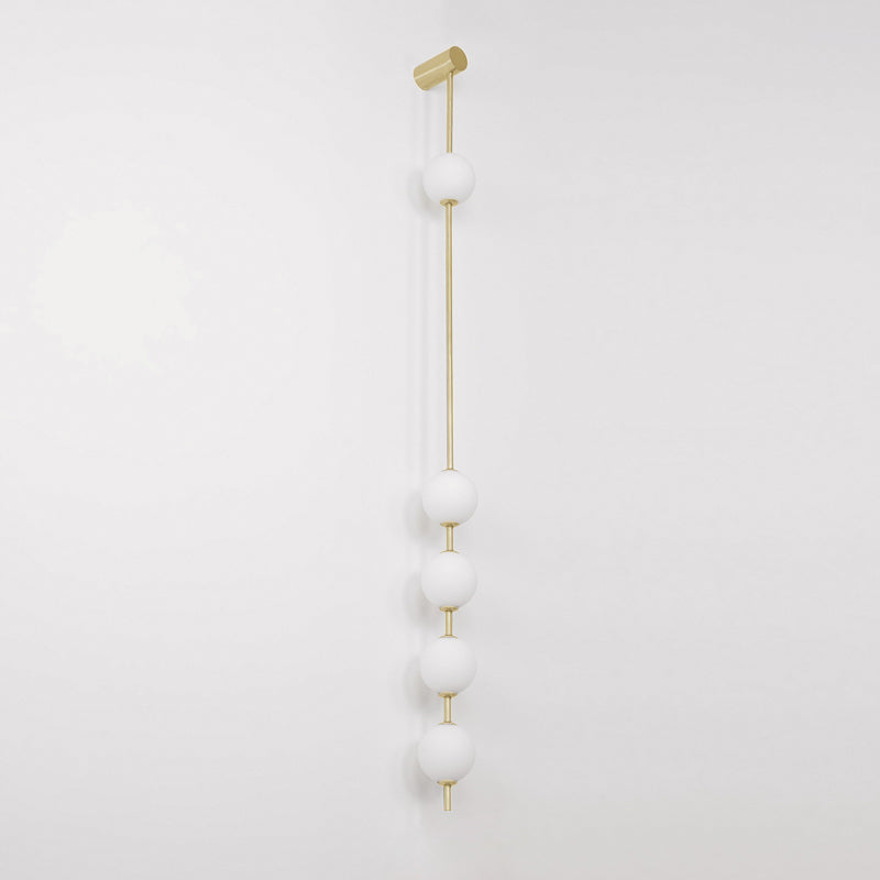 Bugogek Vertical Balls Wall Lamp