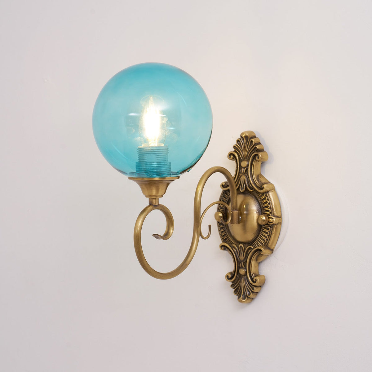 Miralaria Sconce Wall Lamp