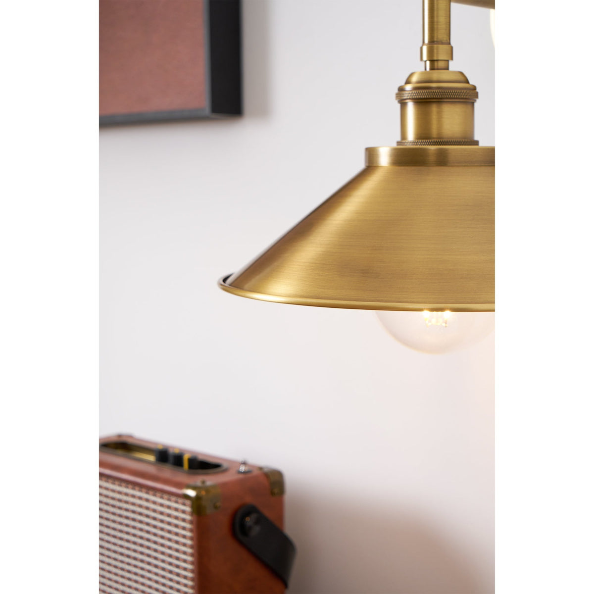 Osile Brass Wall Lamp