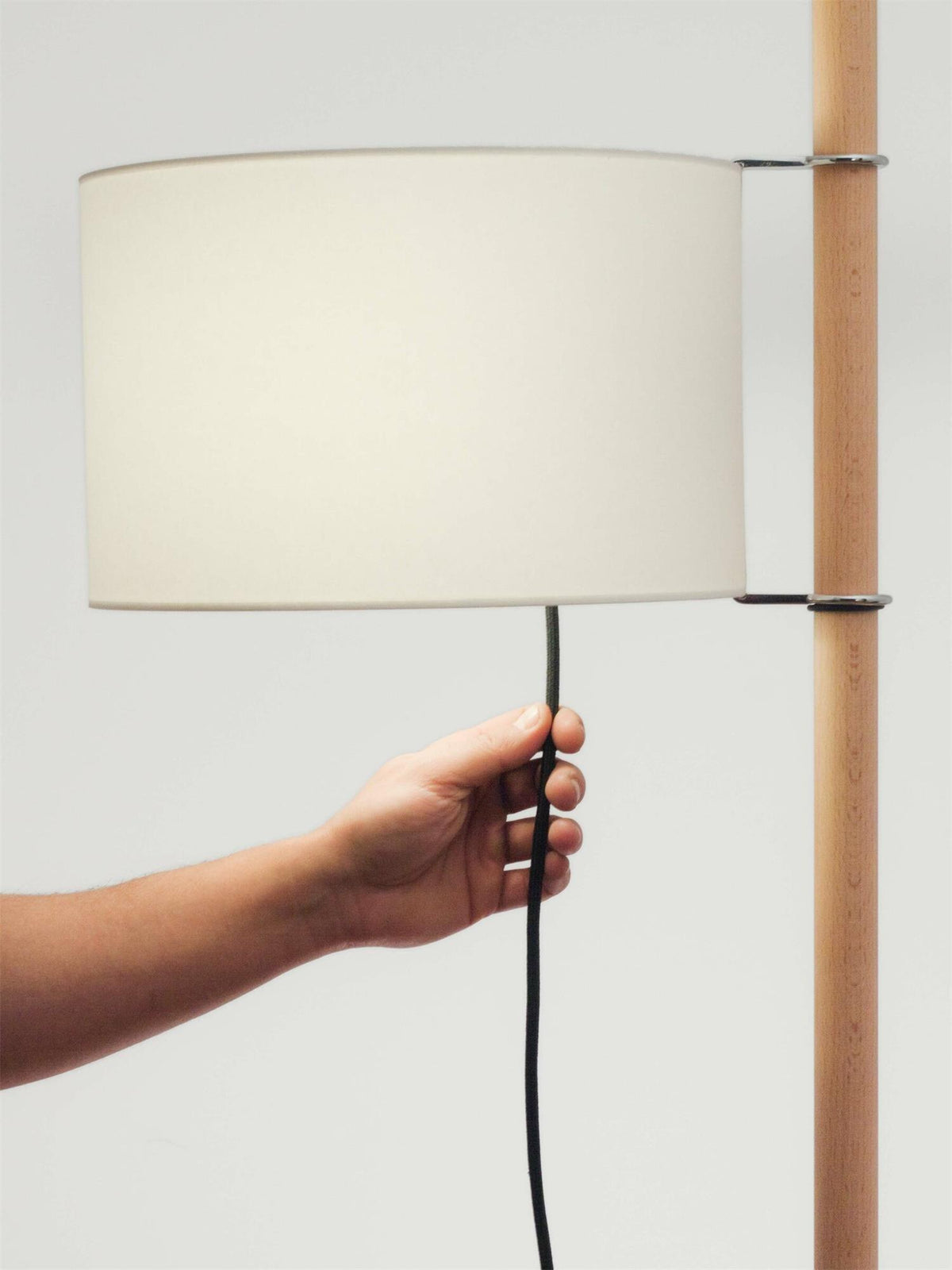 Selinira Floor Lamp