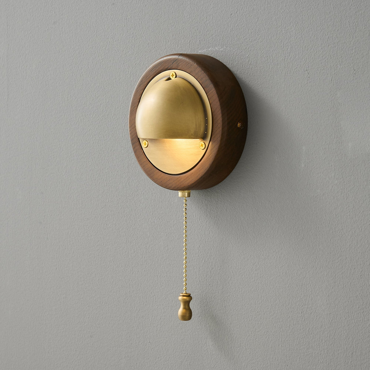 Delvaux Signal Wall Lamp
