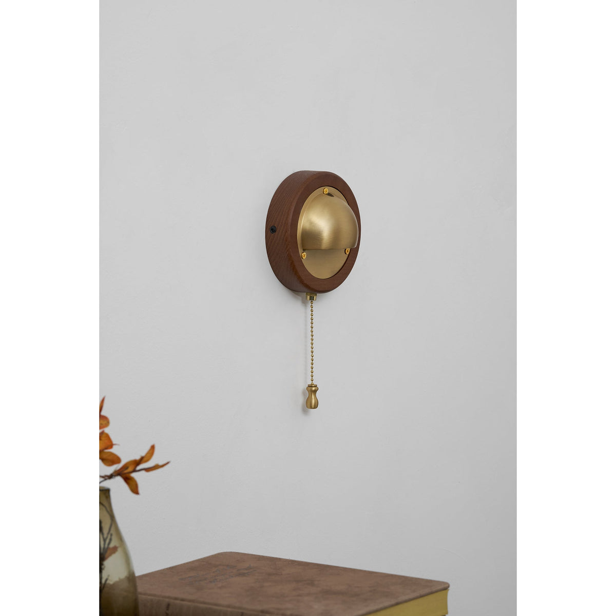 Delvaux Signal Wall Lamp