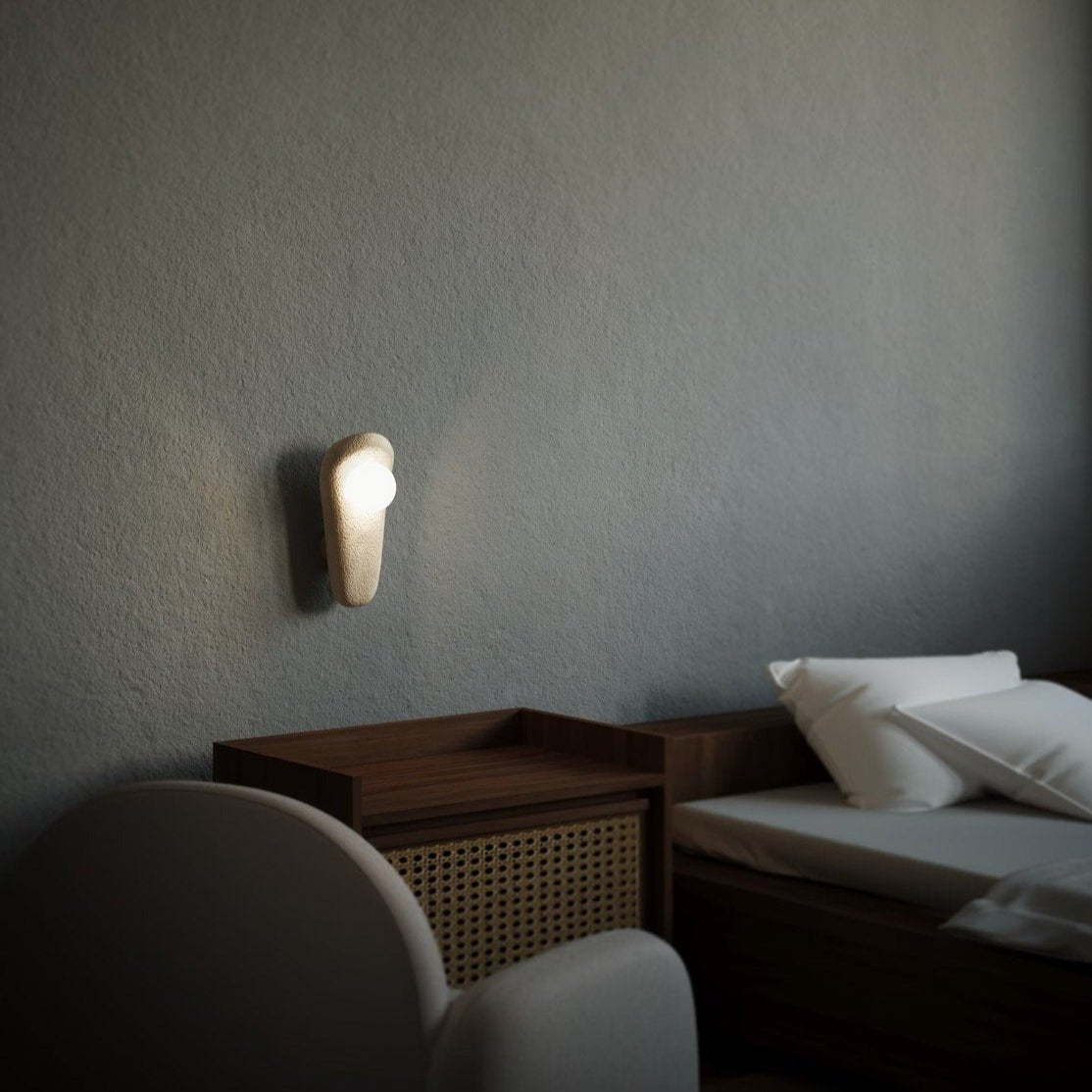 Eiraraine Resin Glass Wall Lamp