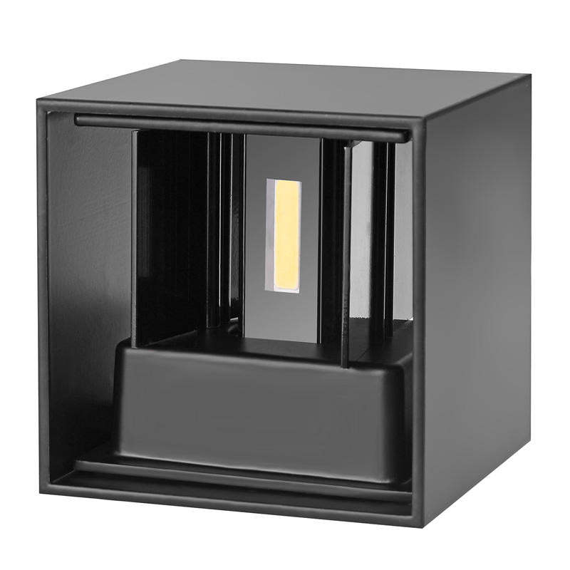 Eronil Modern Adjustable Square Outdoor Wall Lamp LED-Relic Pieces