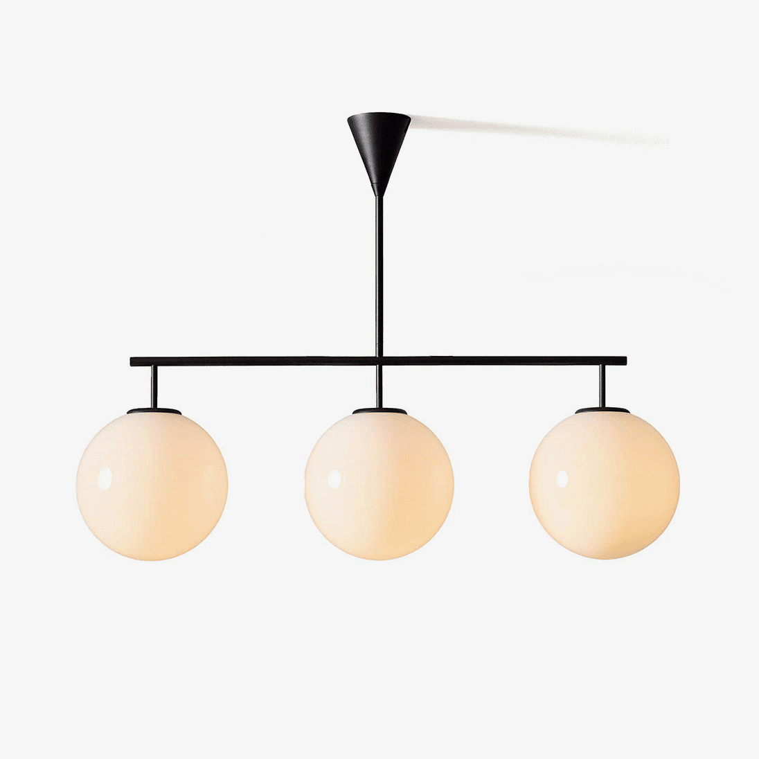 Lioroena Globe Pendant Light