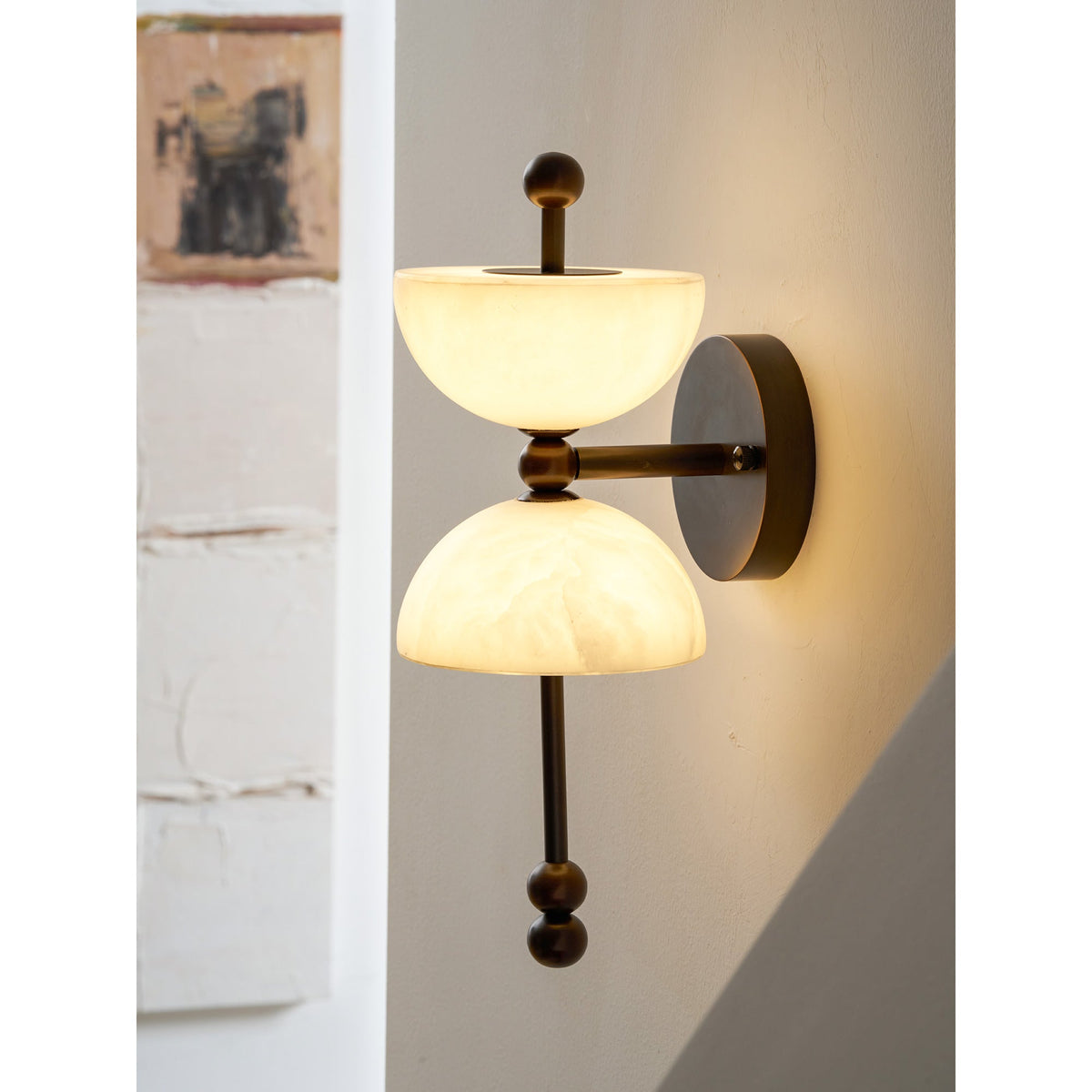 Caluaine Wall Lamp