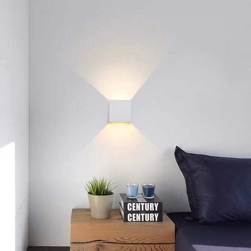 Eronil Modern Adjustable Square Outdoor Wall Lamp LED-Relic Pieces
