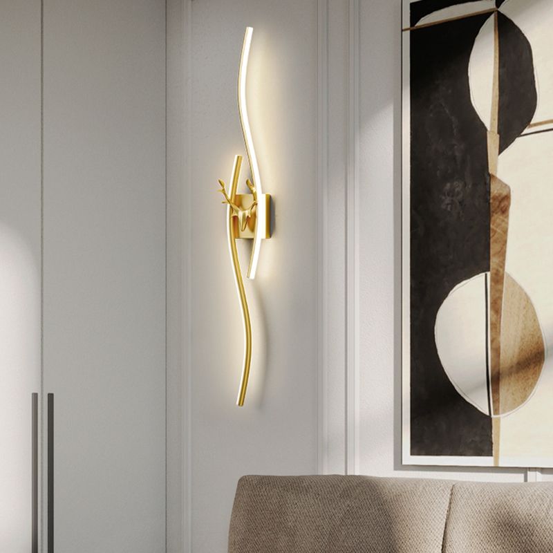 Zedulum Modern Linear Metal Vanity LED Wall Lamp, Black/Gold