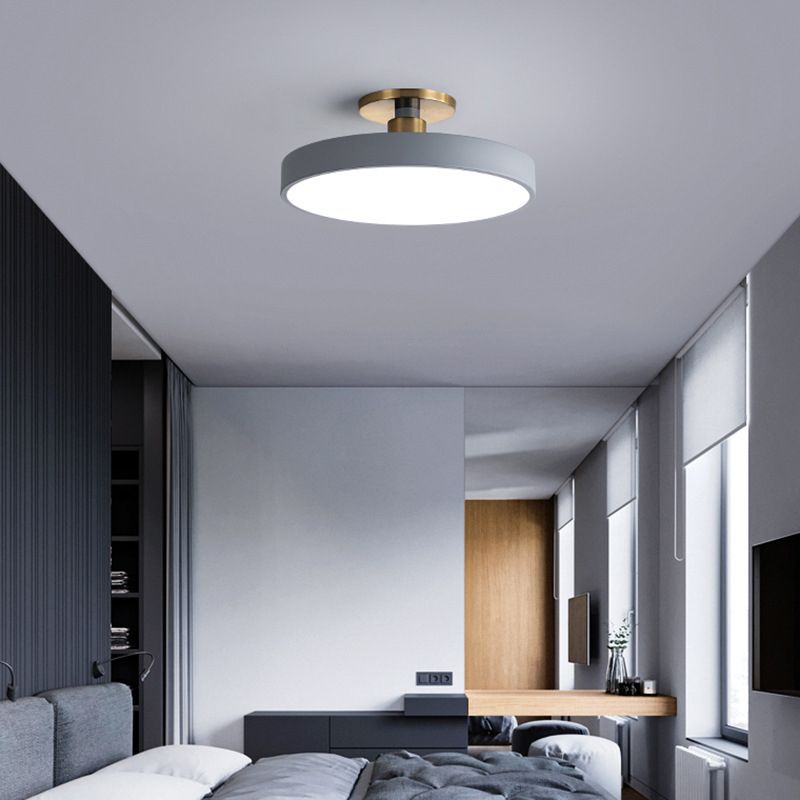 Duvuled Flush Mount Ceiling Light