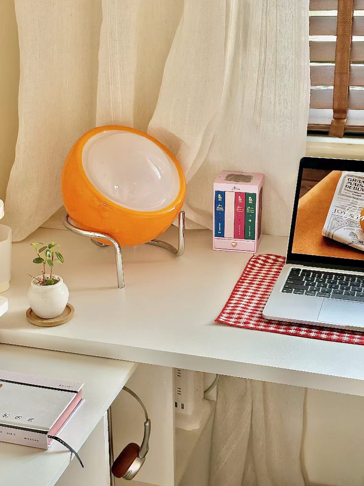 Elam Glass USB Table Lamp