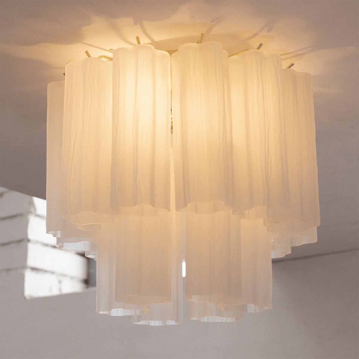 Serin Ceiling Lamp Pink Waterfall Style