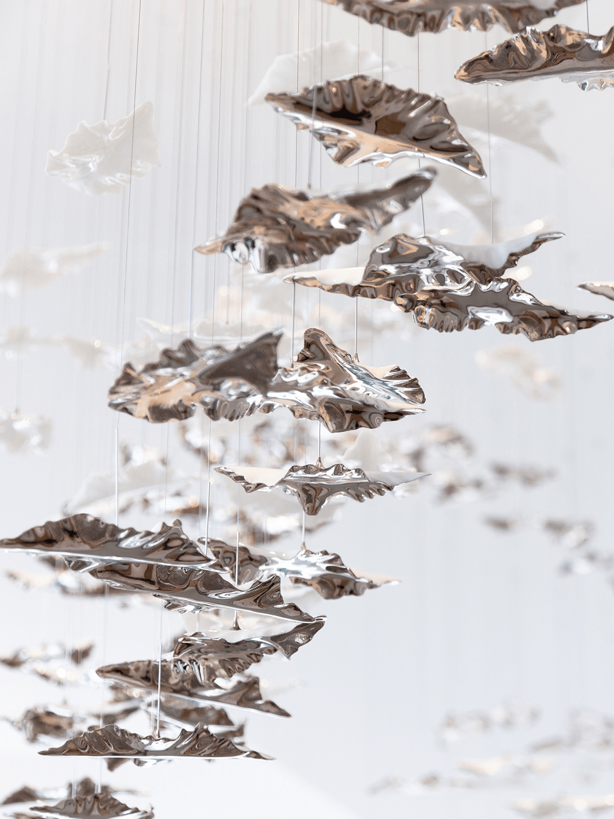 Folia Leaf Twisted Sculptural Customize Chandelier