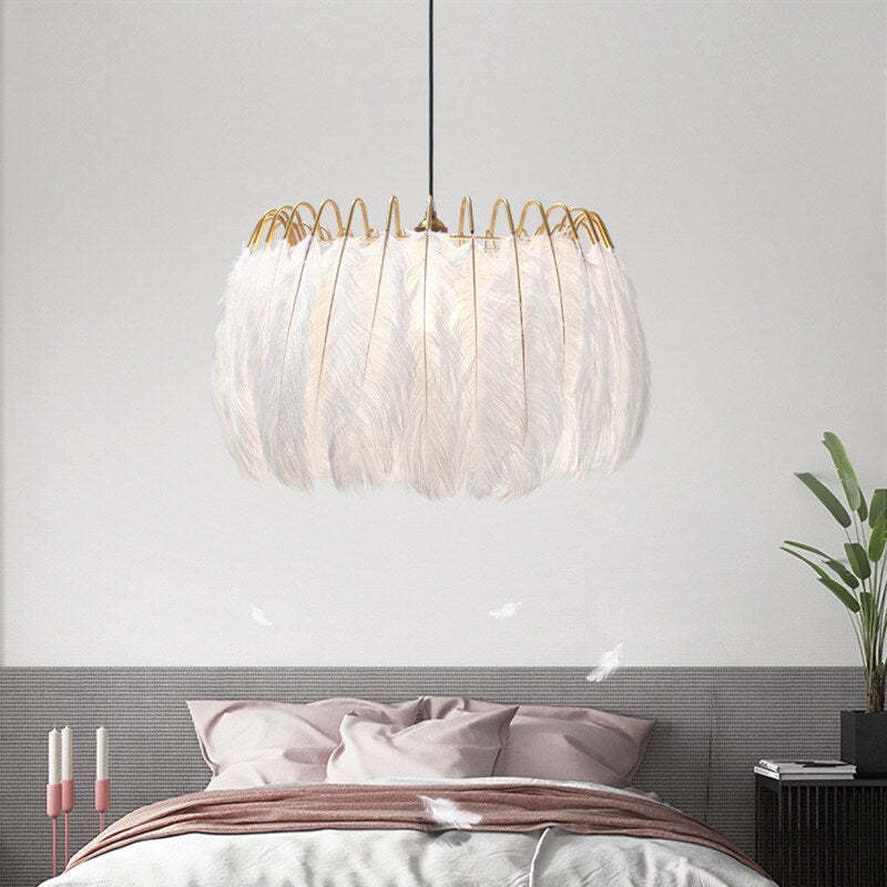 Nasesil Elegant Feather Pendant Light, Black/White, Bedroom/Living Room