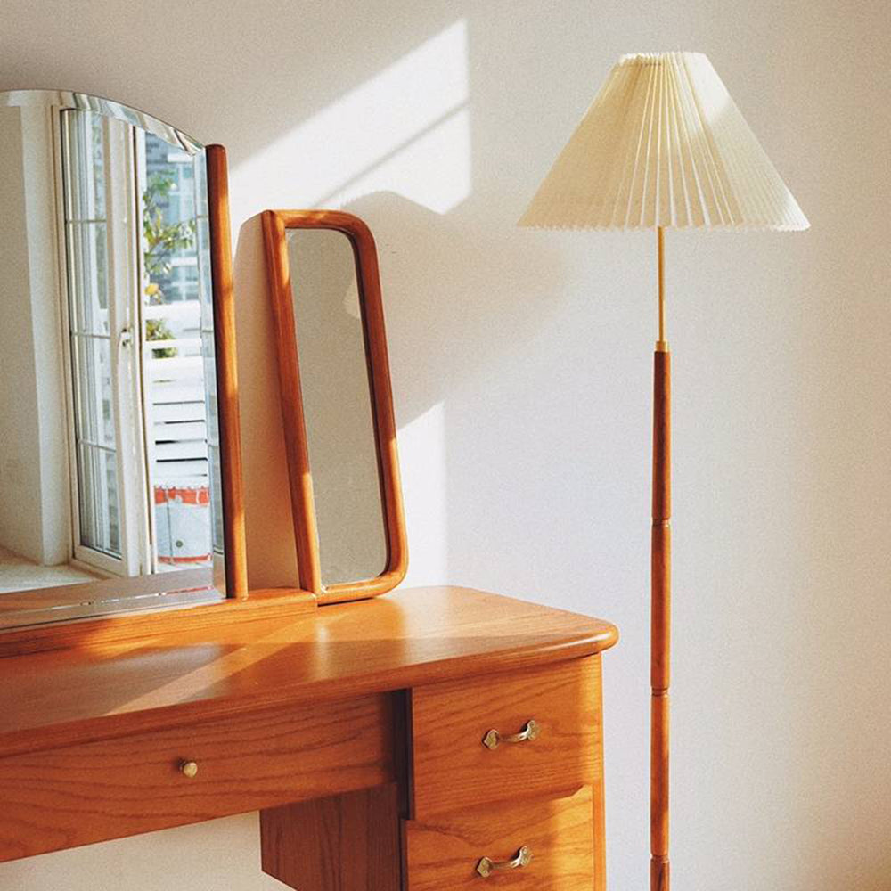 Cariker Pleated Floor Lamp, 2 Colour