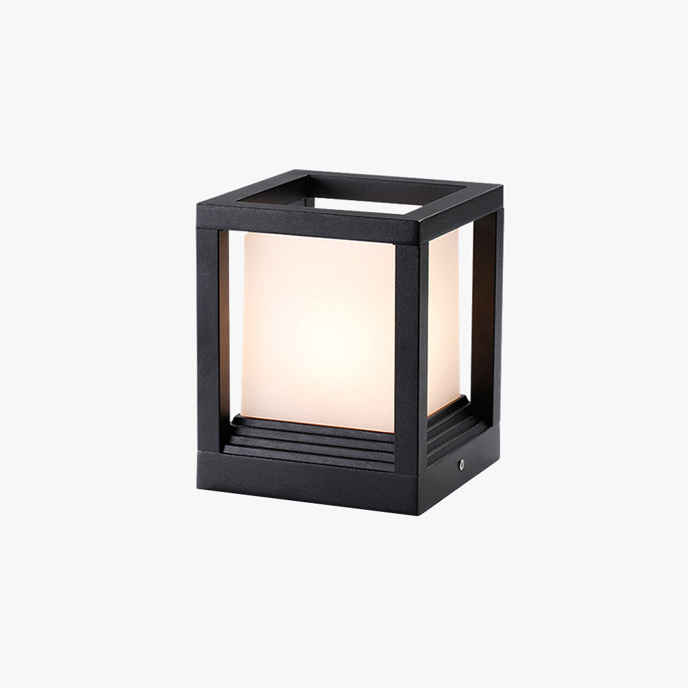 Kelaban Modern Rectangular Metal Outdoor Lamps, Black