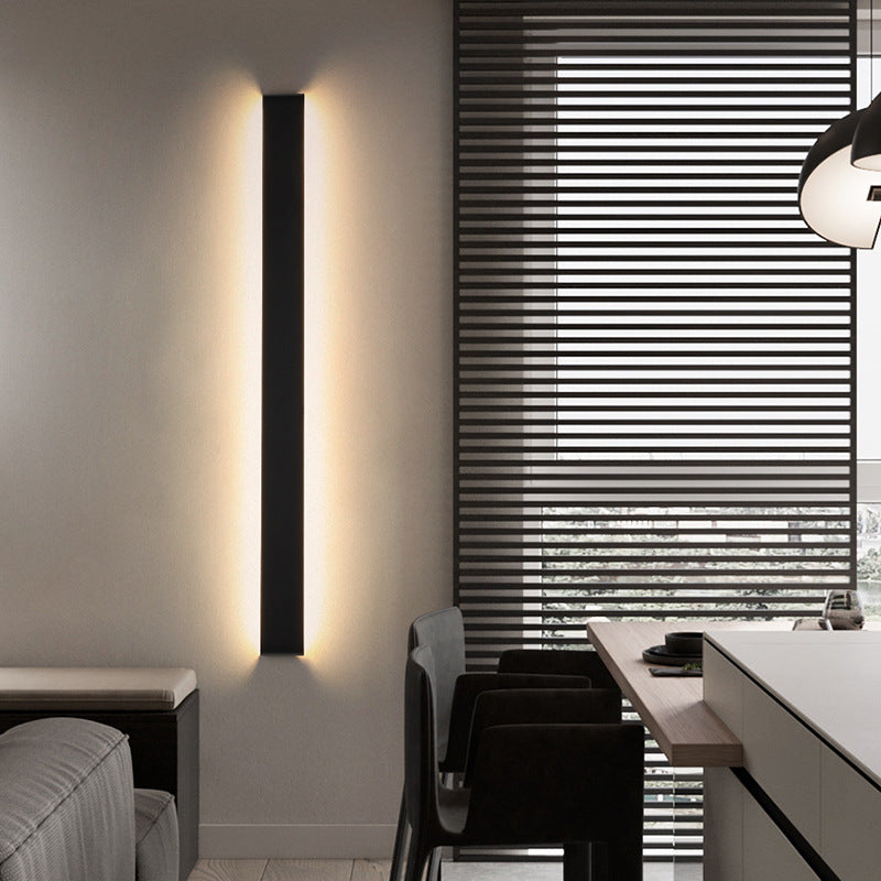 Pulivir Minimalist Wall Lamp, Black/White