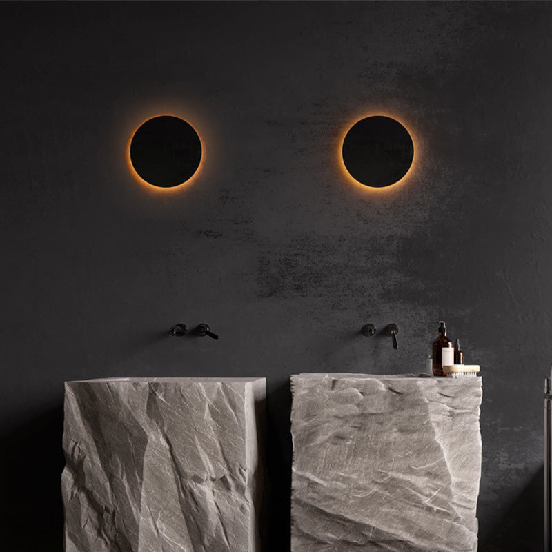 Dori Minimalist Round/Square Outdoor Wall Lamp LED, Black/White-Relic Pieces