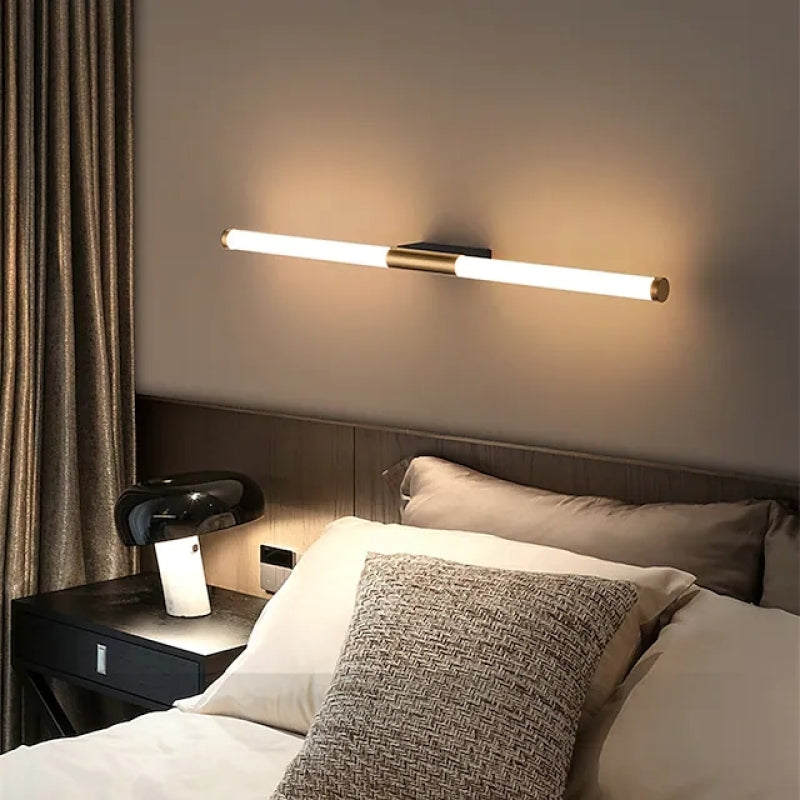 Aeri Minimalist Linear Wall Lamp, Gold-Relic Pieces
