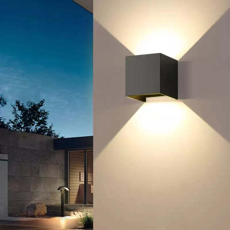 Eronil Modern Adjustable Square Outdoor Wall Lamp LED-Relic Pieces
