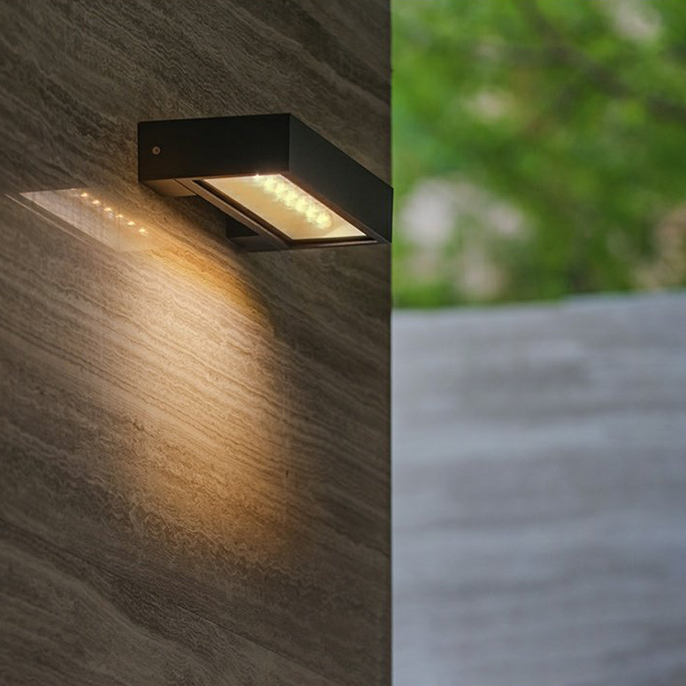 Vugibot Modern rectangular Solar Waterproof Outdoor Wall Lamp, Black