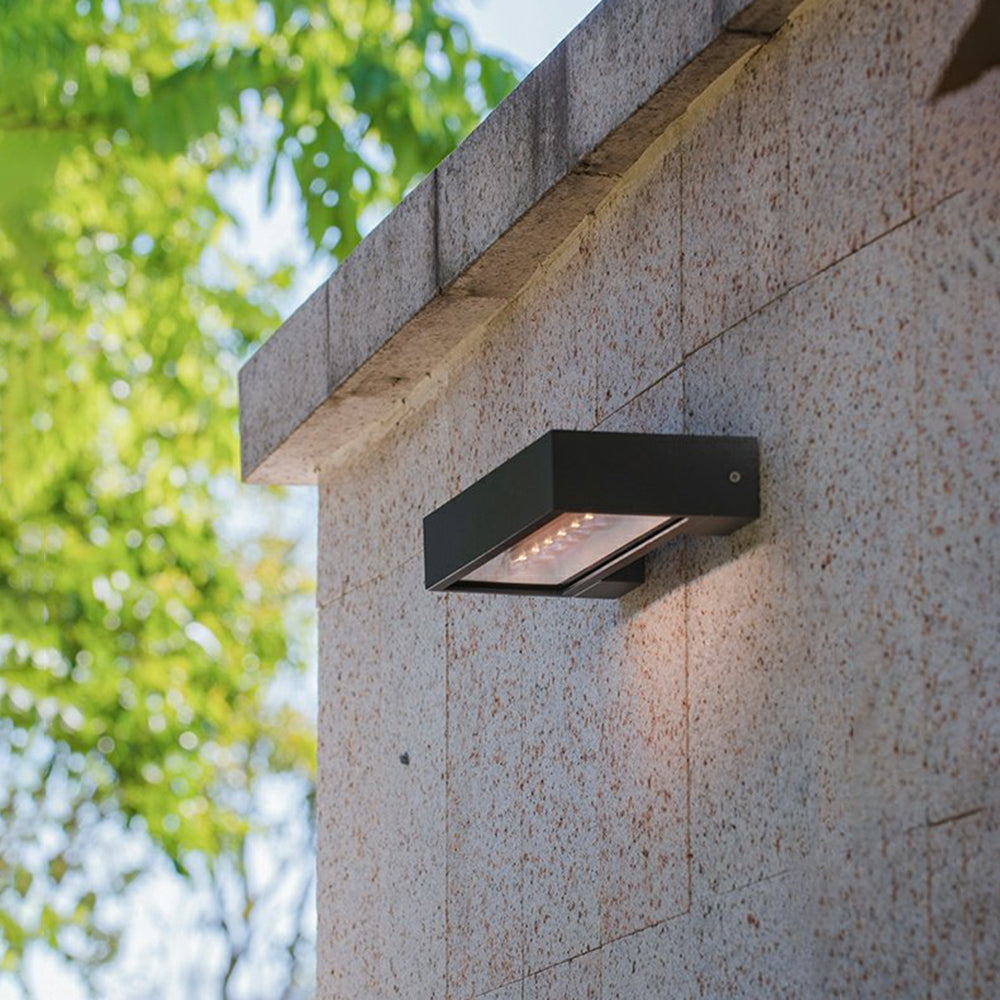 Vugibot Modern rectangular Solar Waterproof Outdoor Wall Lamp, Black