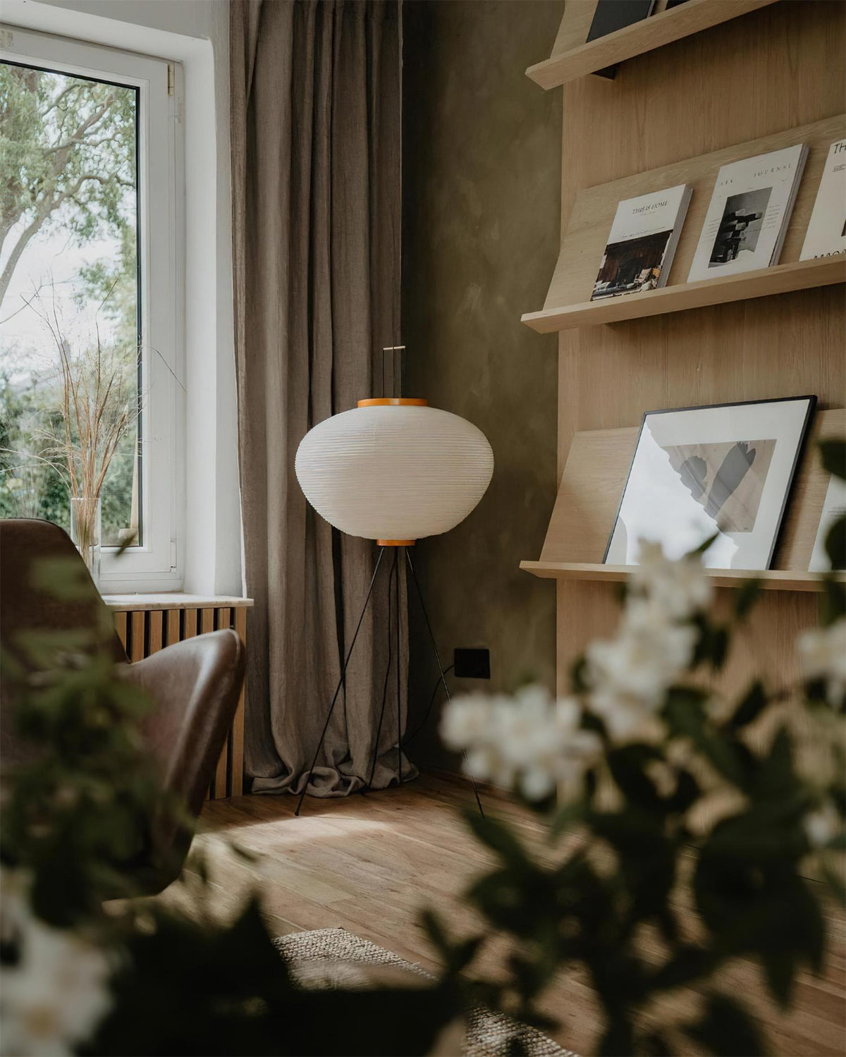 Seloette Floor Lamp