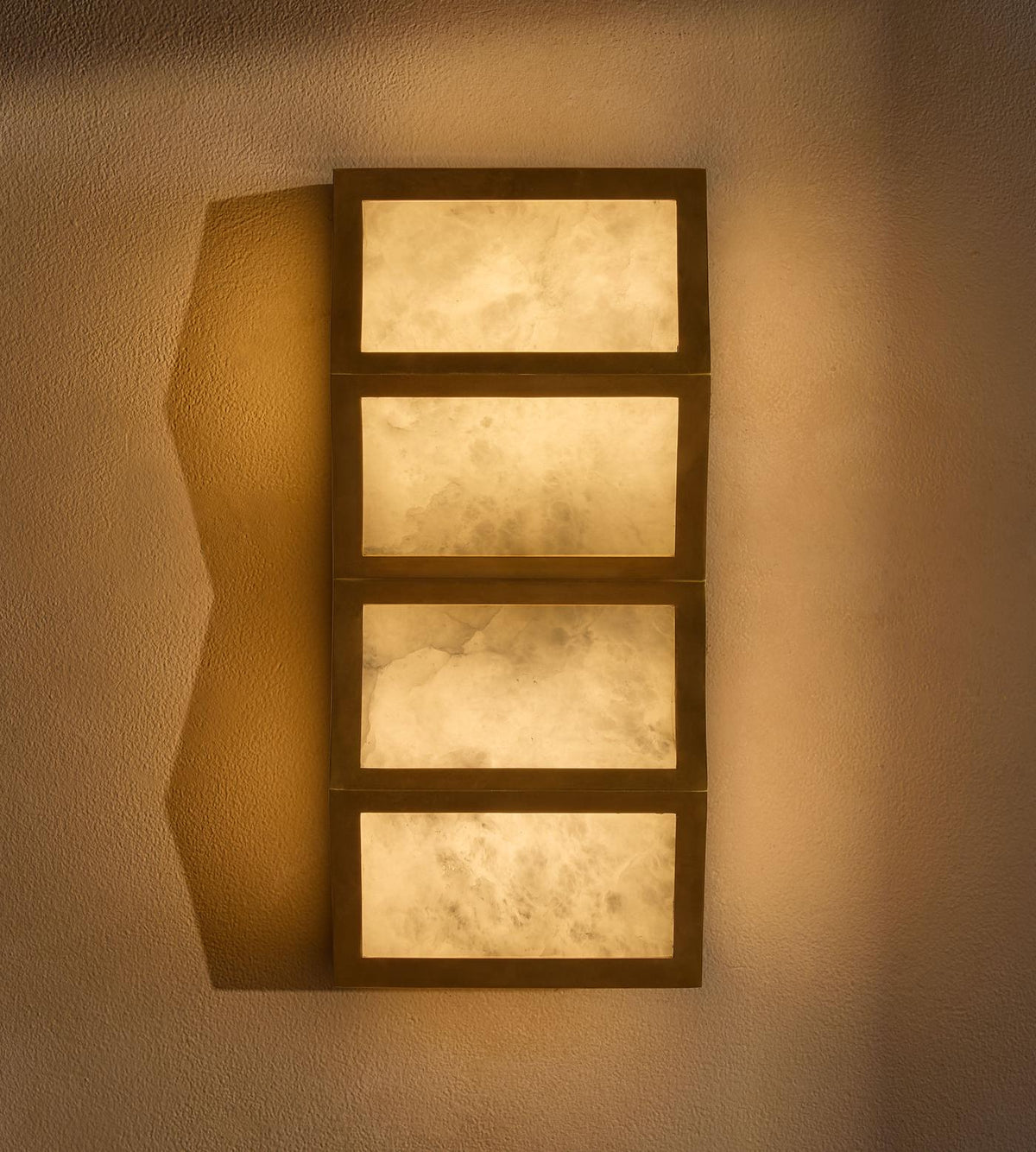 Eiruette Alabaster Cascade Alabaster Wall Light