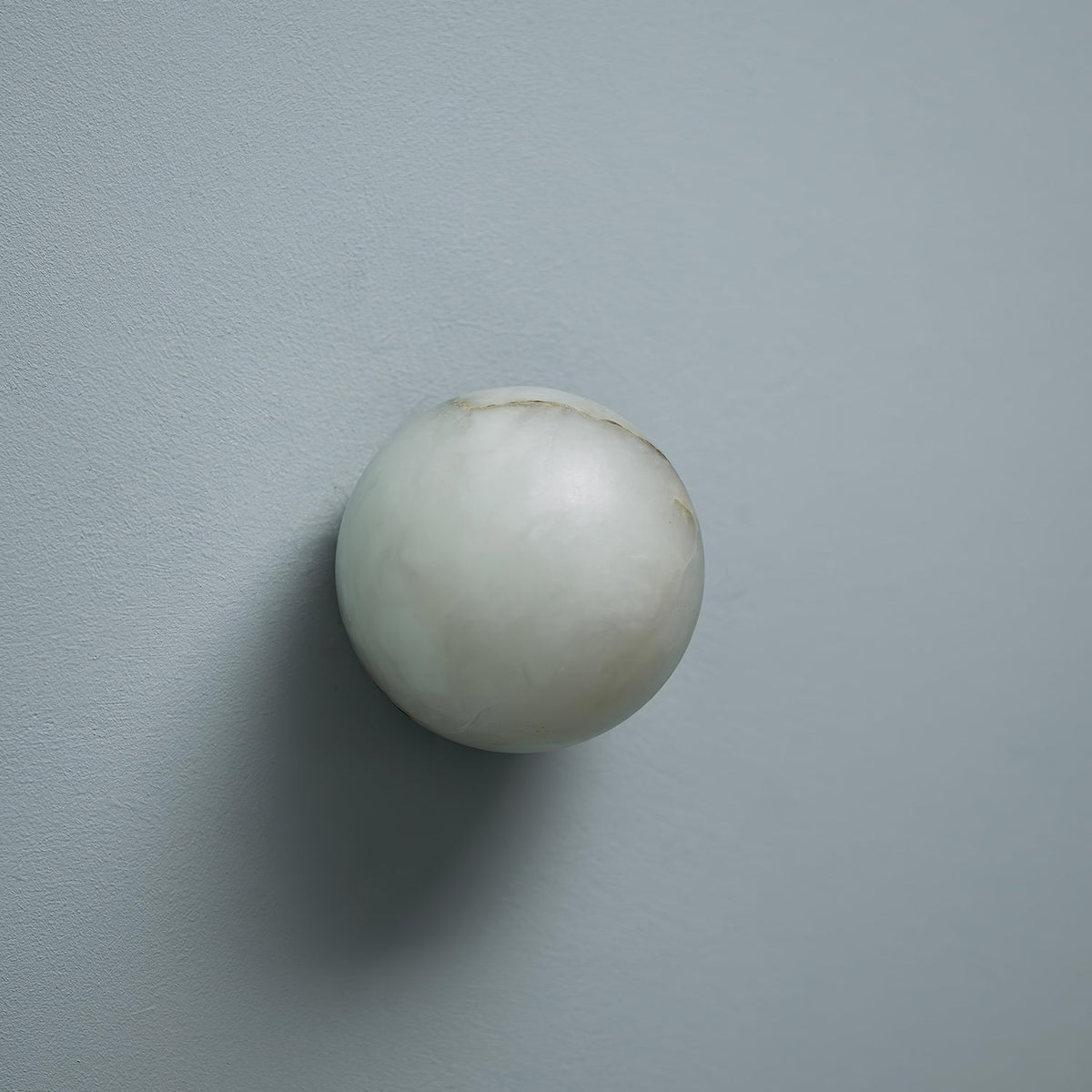 Navo Alabaster Mini Orb Wall Lamp