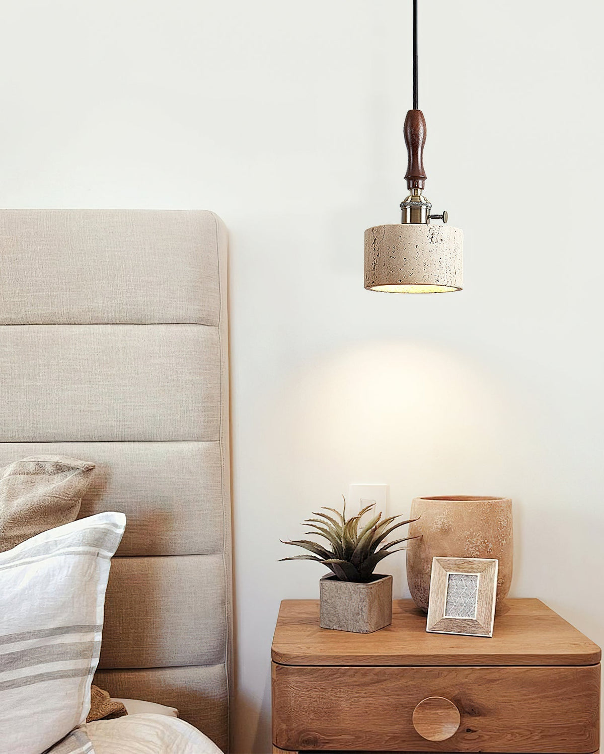 Alagusmo Travertine Pendant Light