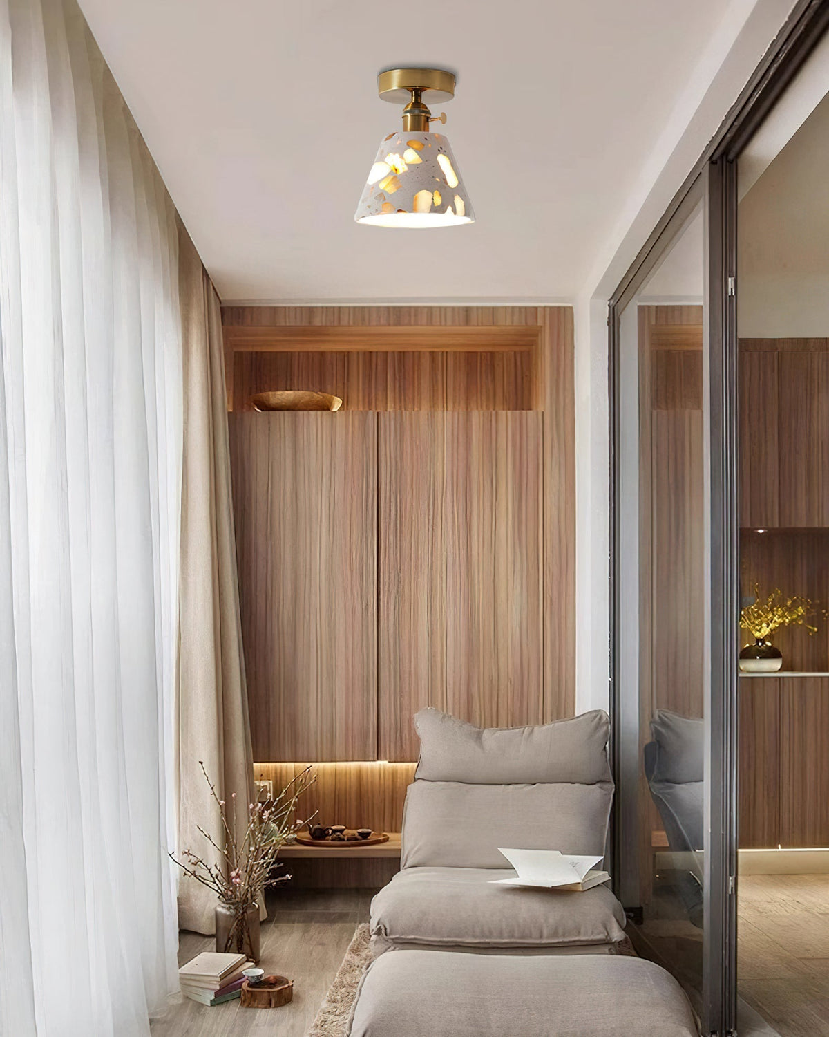Avenerora Ceiling Light