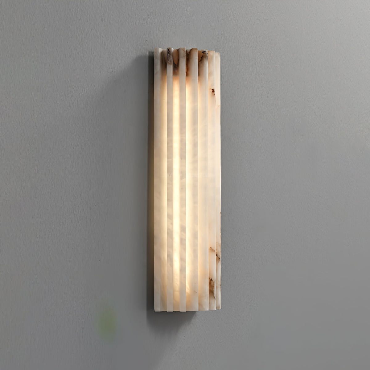 Aveniraria Alabaster Wall Lamp