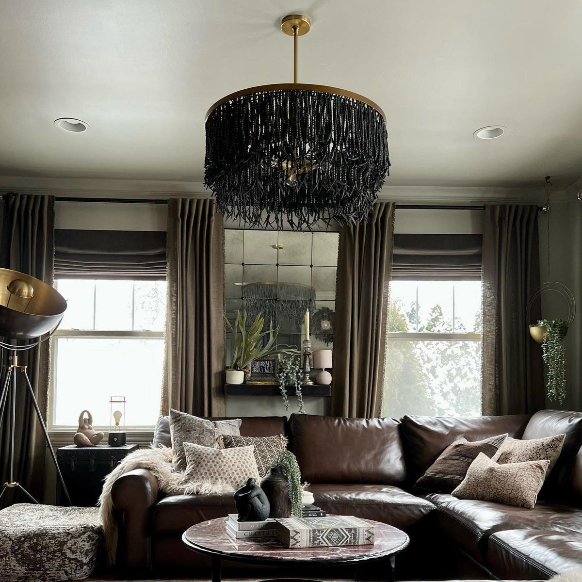 Fisivok Chandelier Wood and Coconut beads