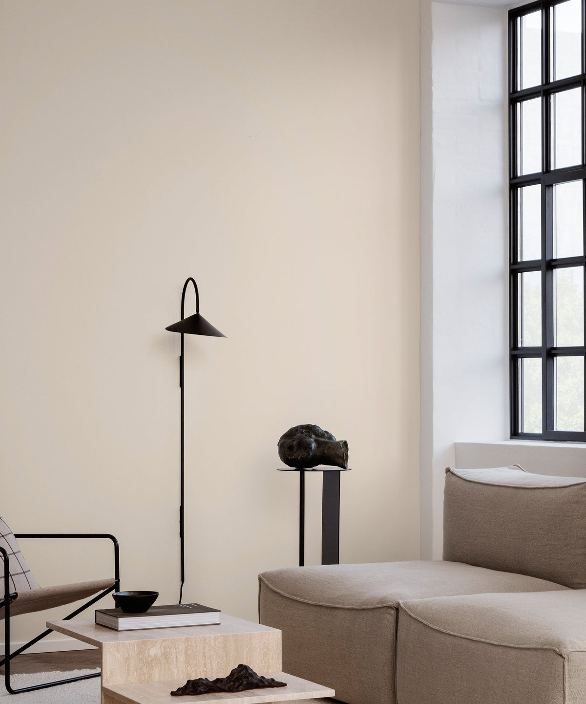 Alocasia Arc Plug-in Wall Lamp