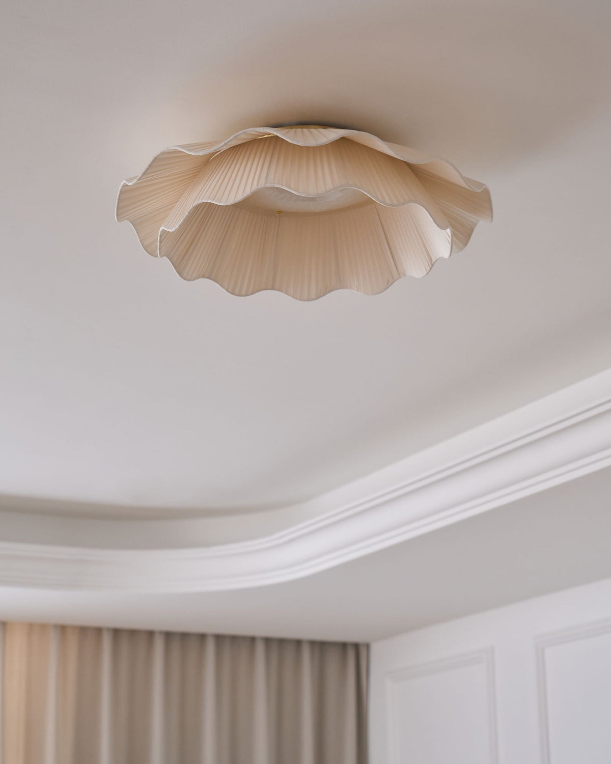 Mylirira Premium Elegance Wave Brass Fabric Ceiling Lamp