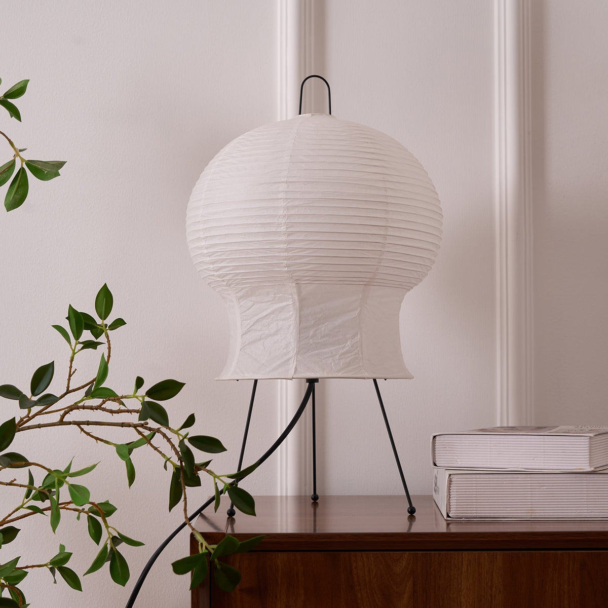 Selanaya Table Lamp