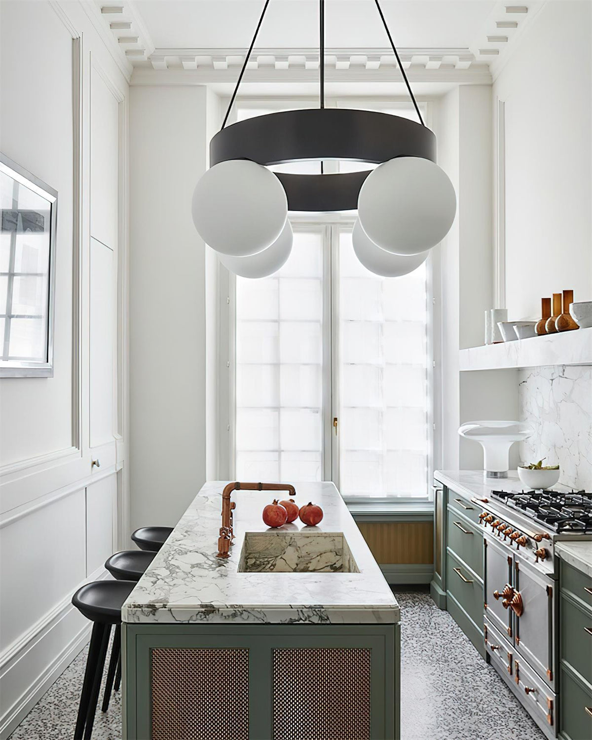 Riotas Chandelier