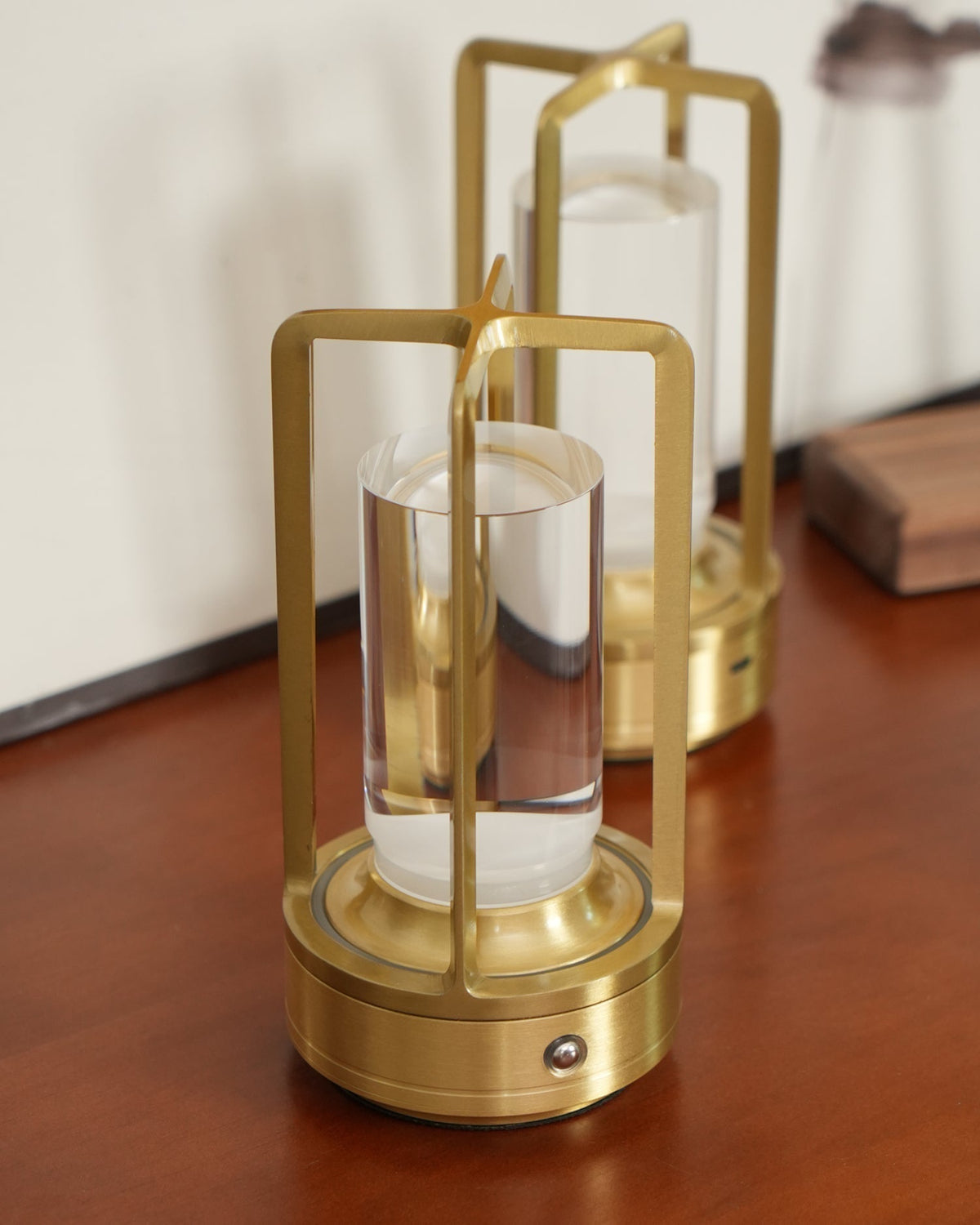 Calisina Table Lamp (built-in battery)
