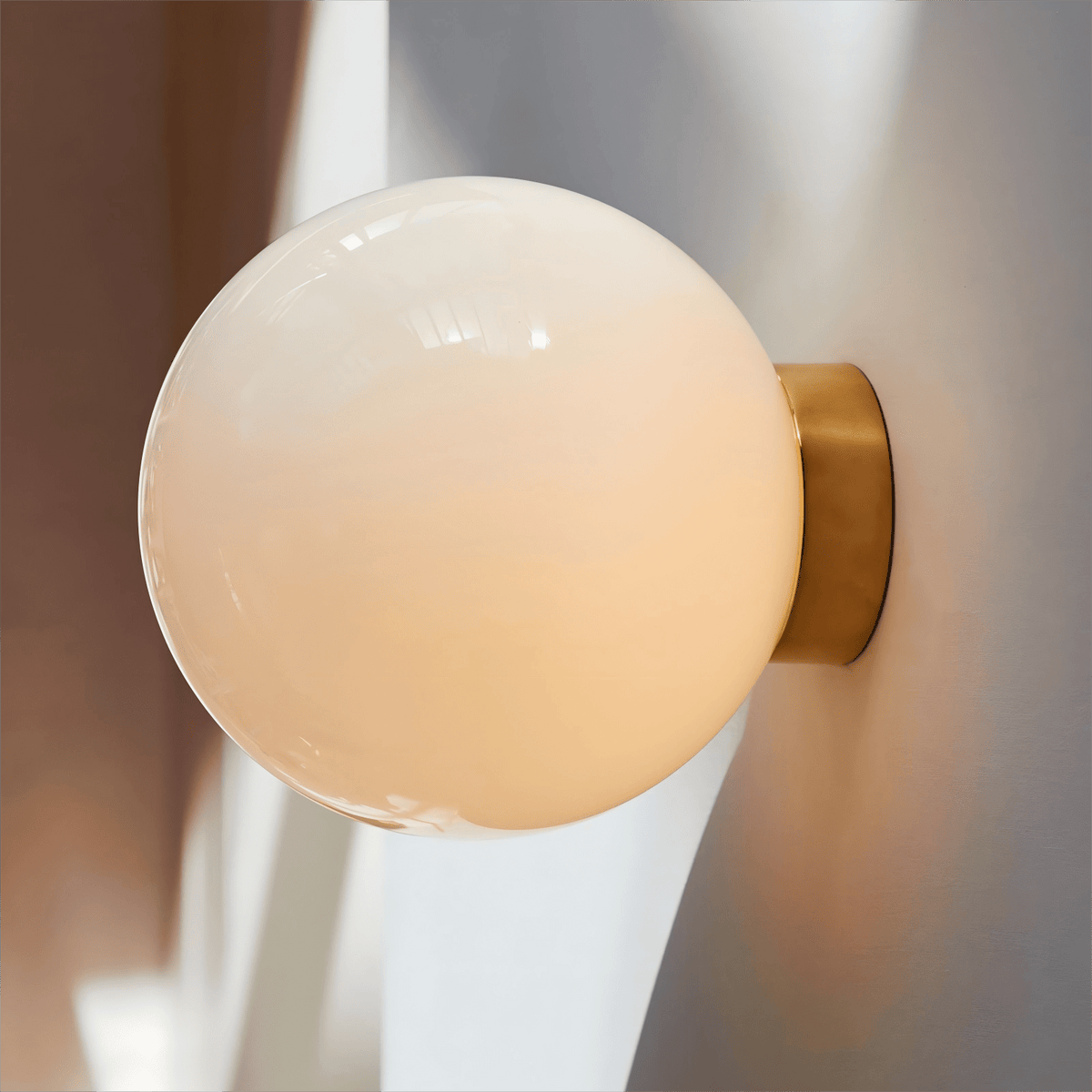 Mirov Globe Glass Wall Light