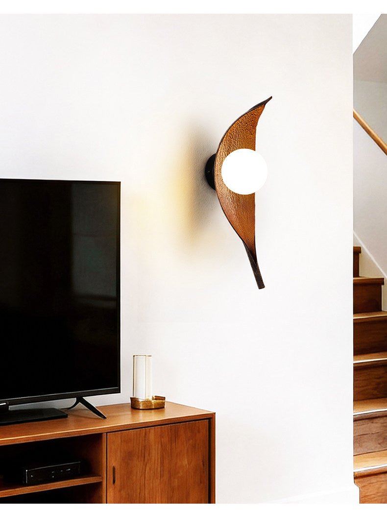 Virelio Leaf Glass Wall Lamp