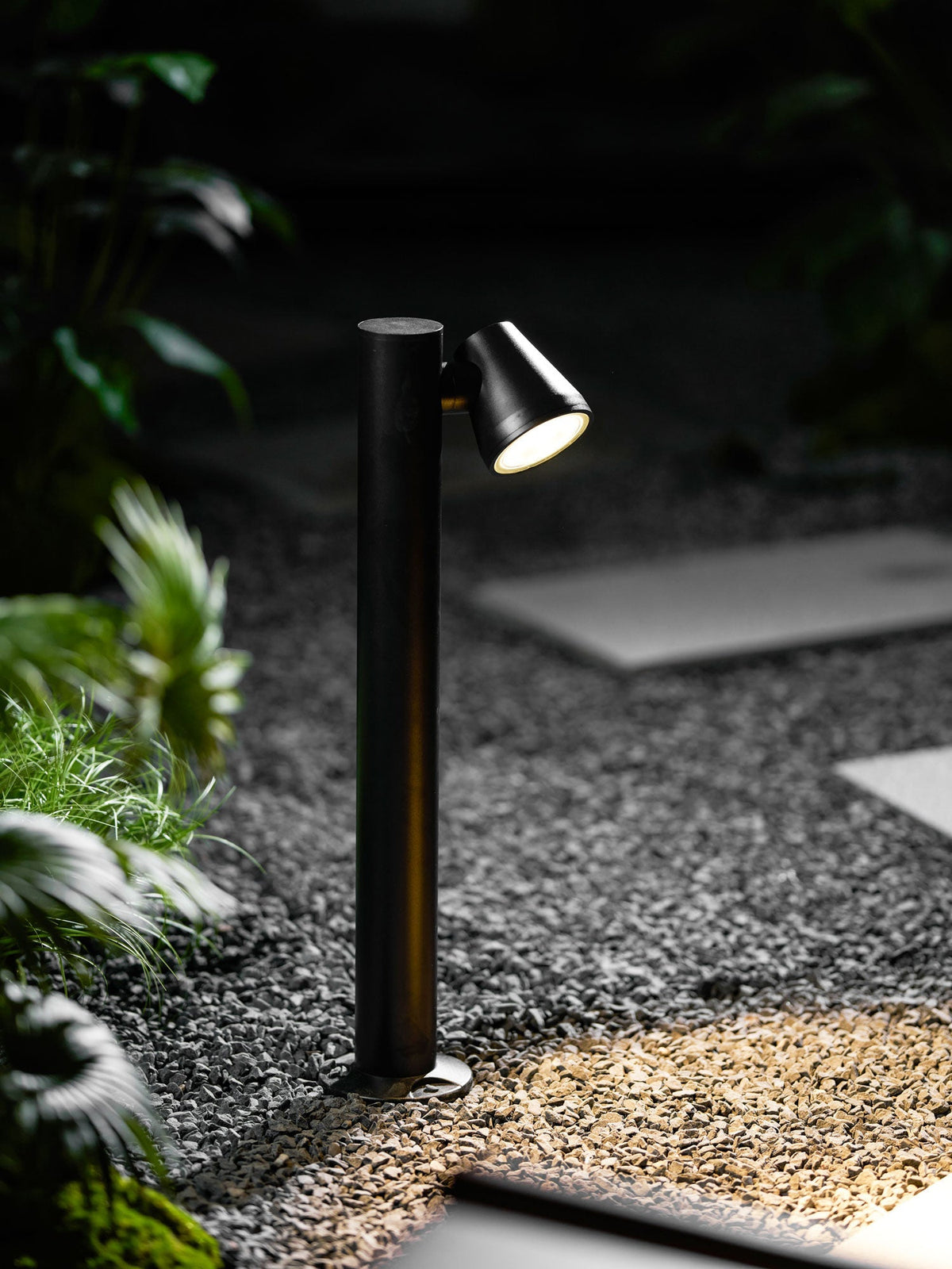 Vantaire  Outdoor Bollard Spotlight